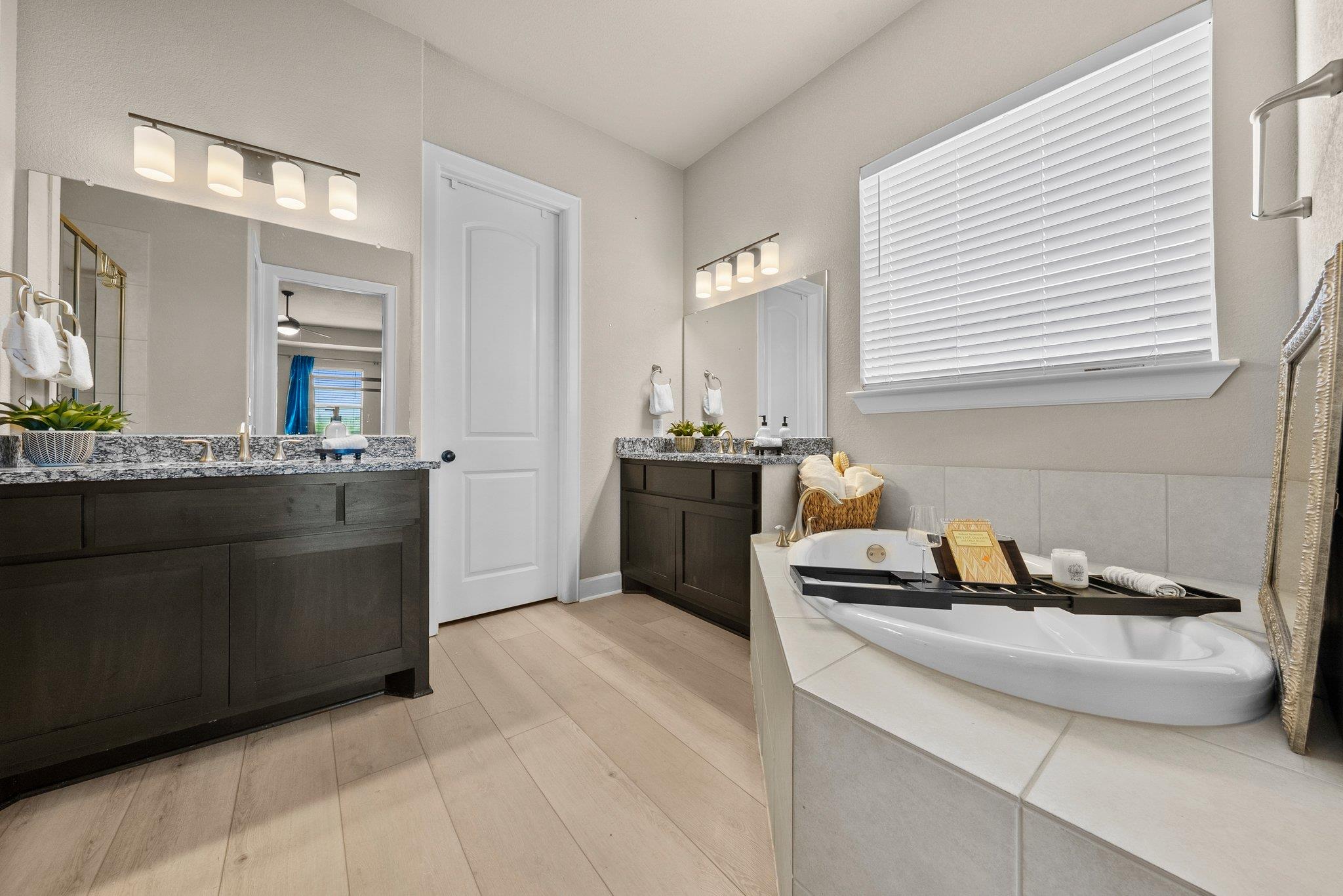 3328 Balboa Way Property Photo 22