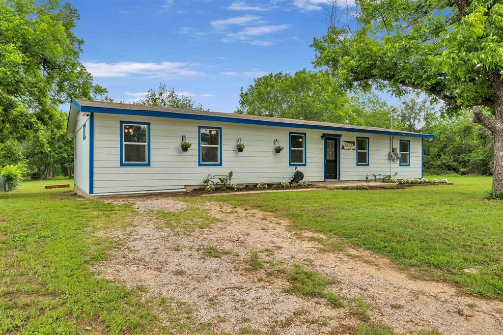 1002 S Pierce St Property Photo 8