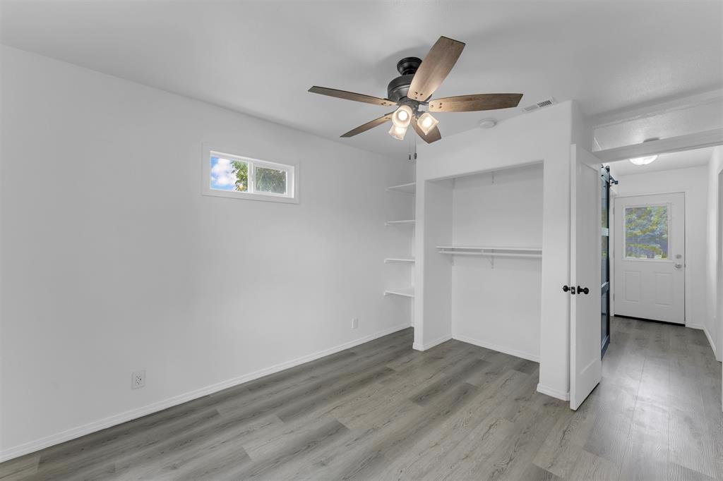 1002 S Pierce St Property Photo 12