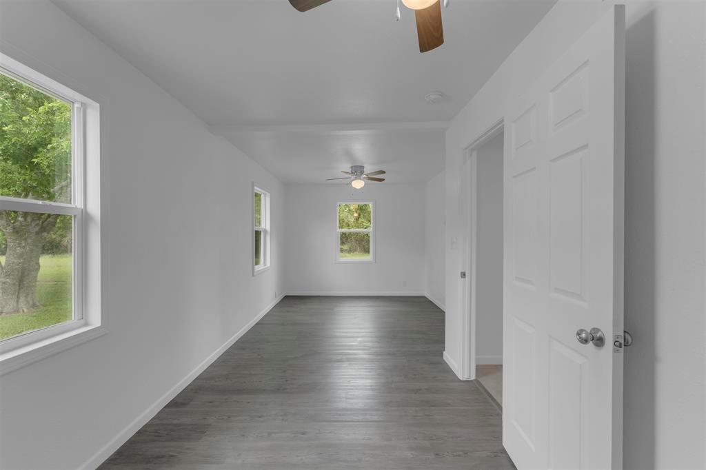 1002 S Pierce St Property Photo 19