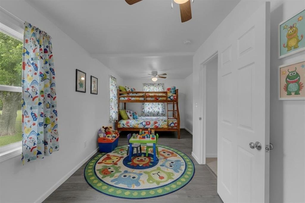 1002 S Pierce St Property Photo 20