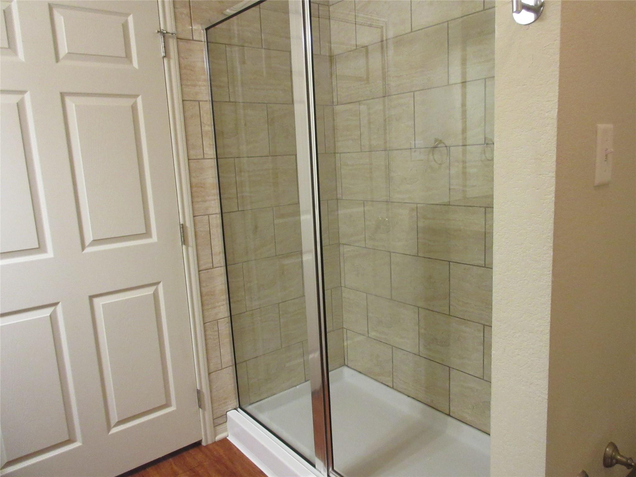 2804 Crystal Cir #a Property Photo 19