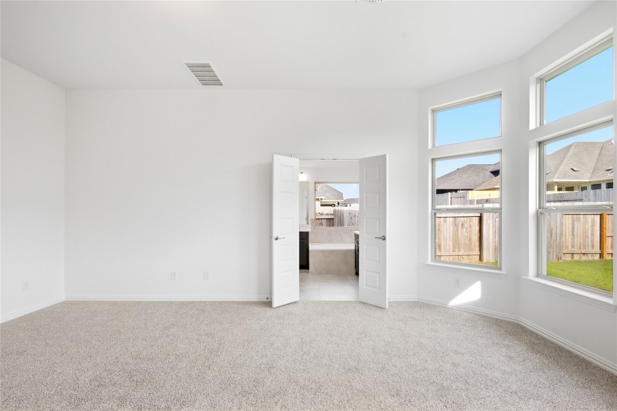 408 Rubber Tree Way Property Photo 13