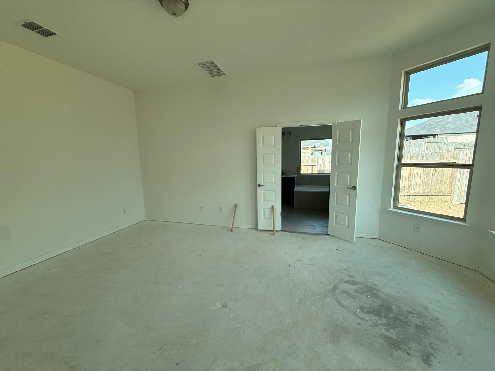 408 Rubber Tree Way Property Photo 14