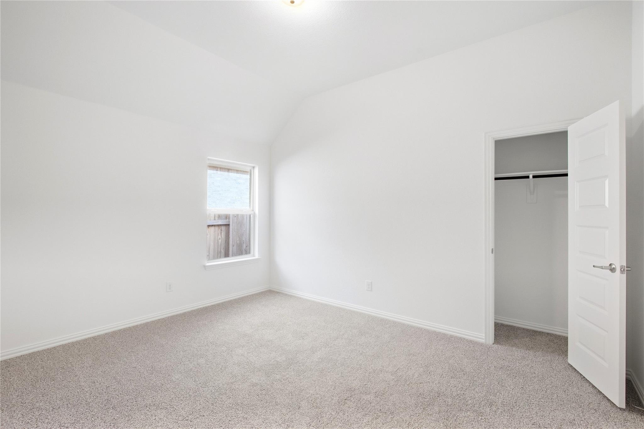 408 Rubber Tree Way Property Photo 18