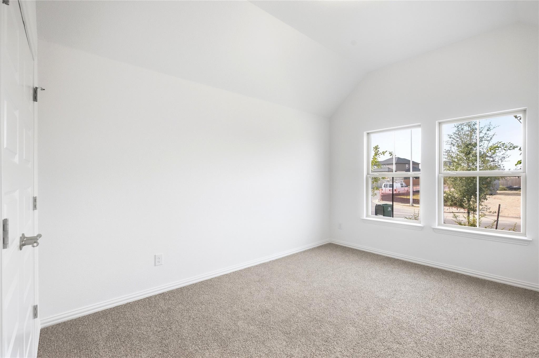 408 Rubber Tree Way Property Photo 24