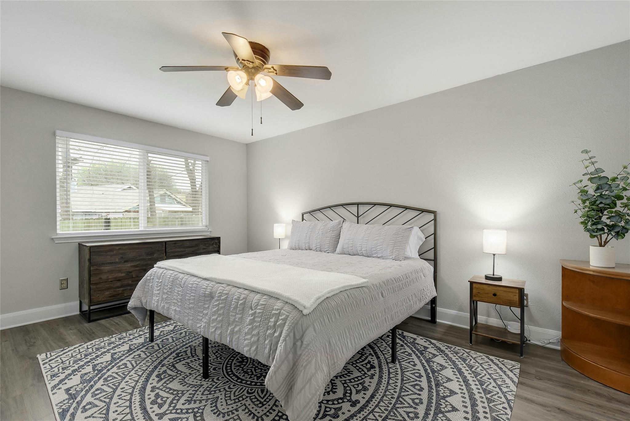 9400881 Property Photo 12