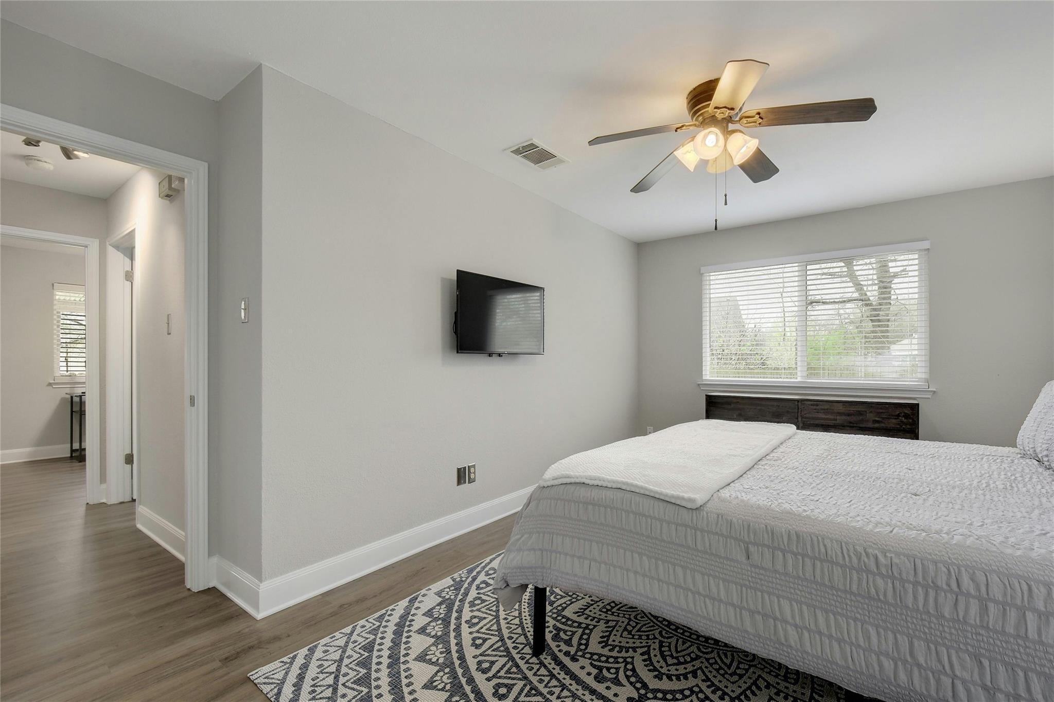 9400881 Property Photo 13