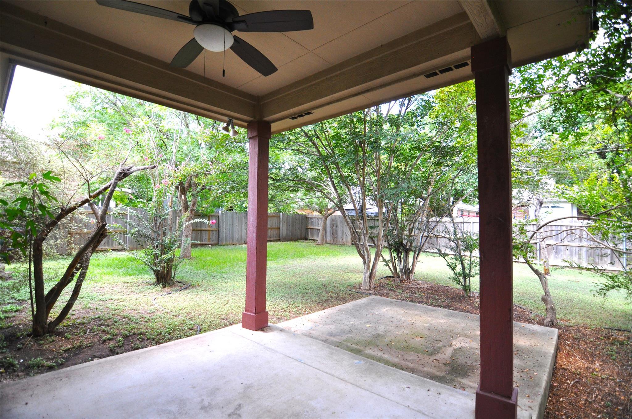 1830 Paradise Ridge Dr Property Photo 14