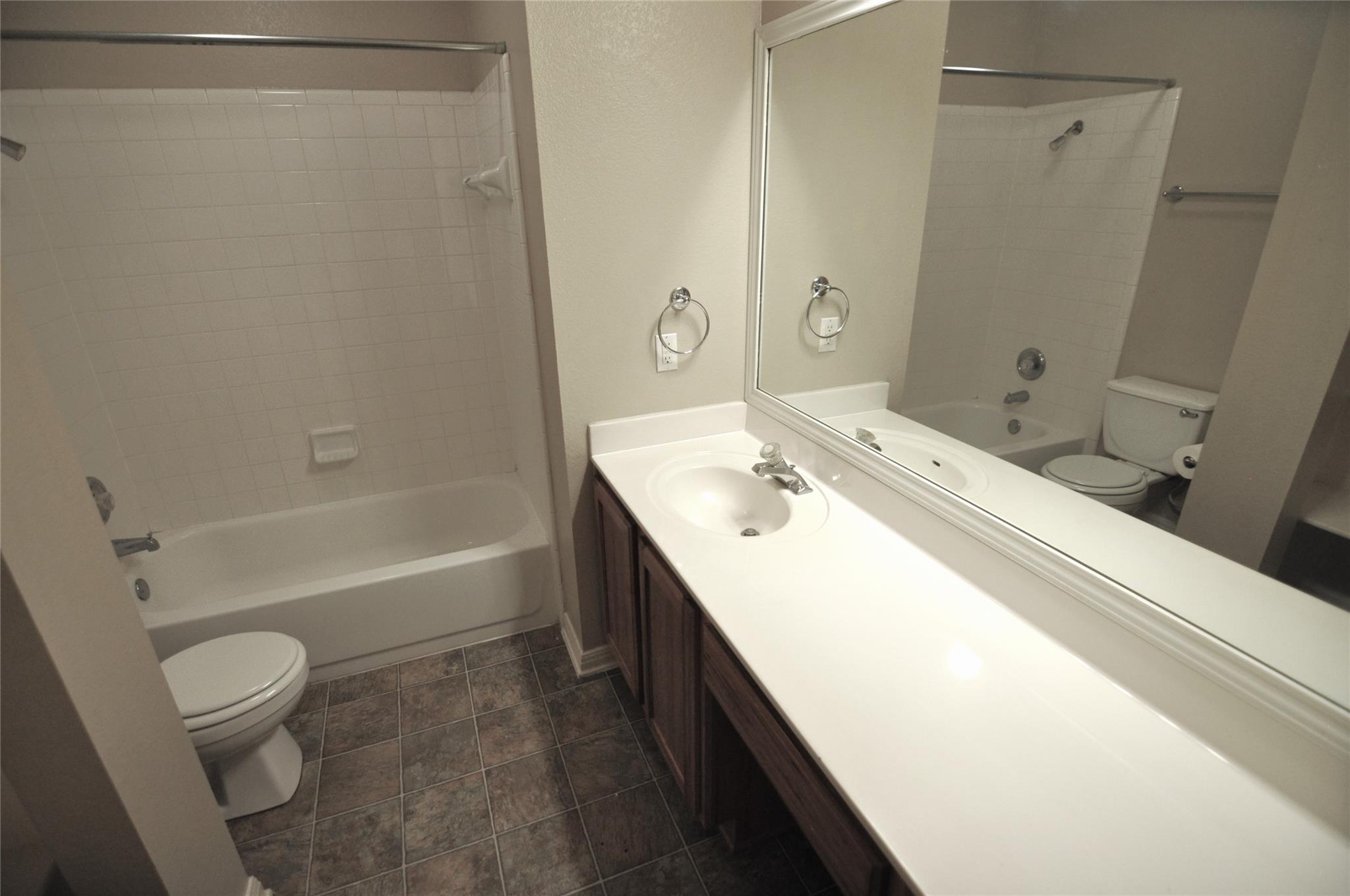 1830 Paradise Ridge Dr Property Photo 16