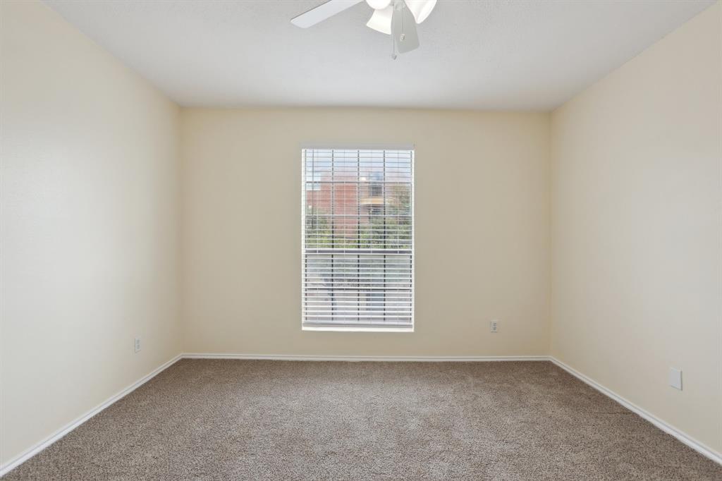 2401 Leon St #210 Property Photo 18