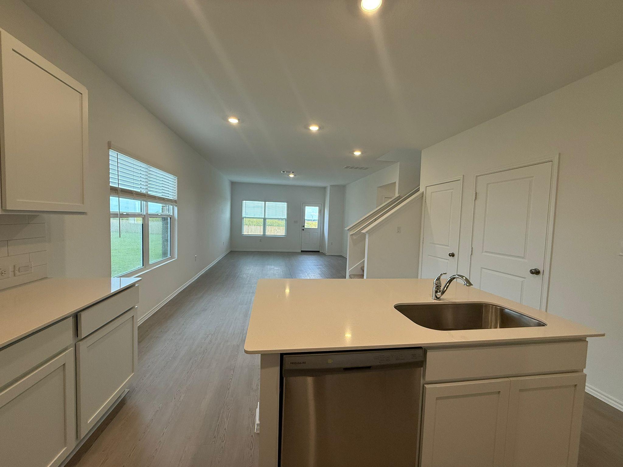 109 Imola St Property Photo 7