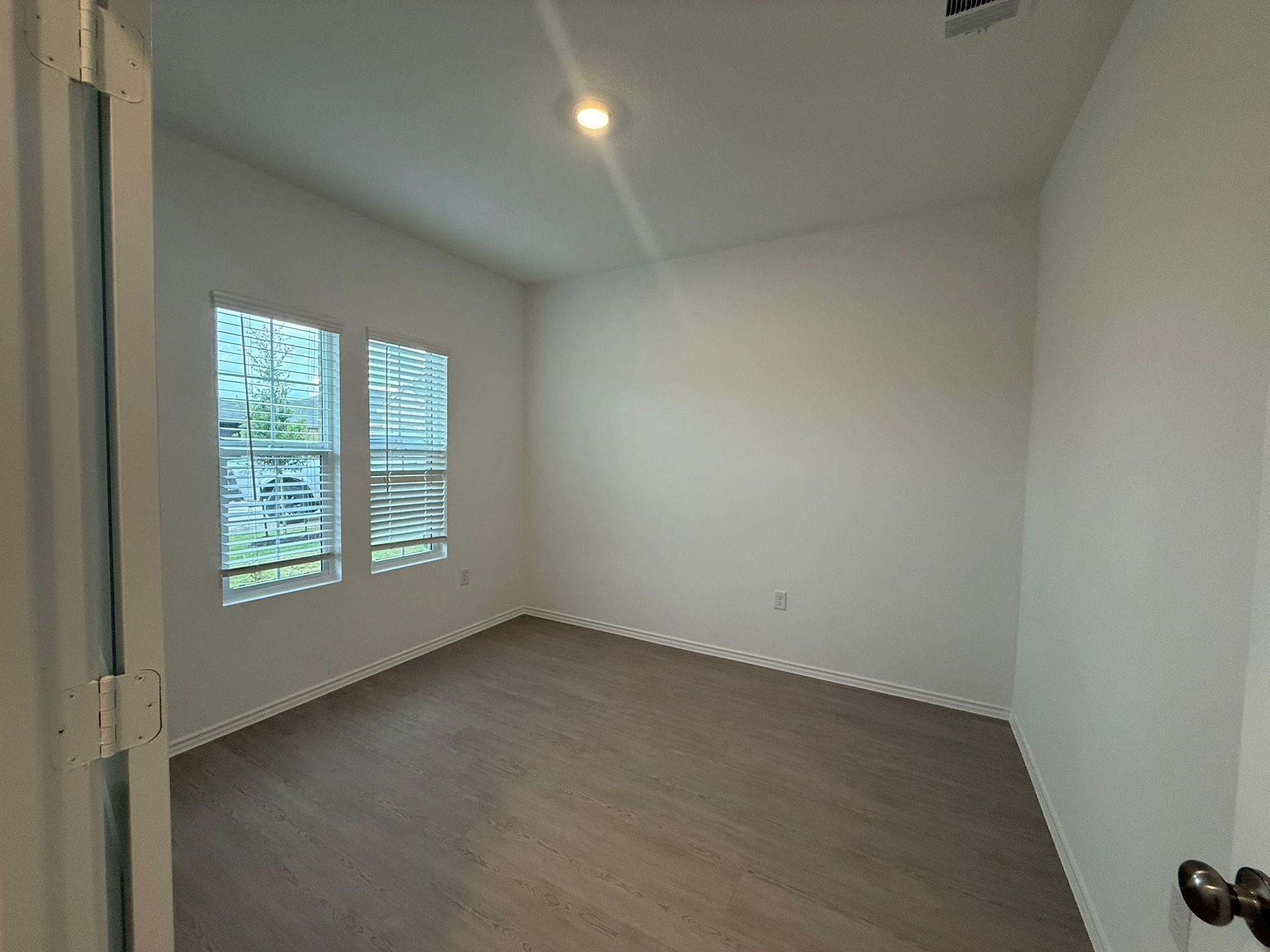 109 Imola St Property Photo 13