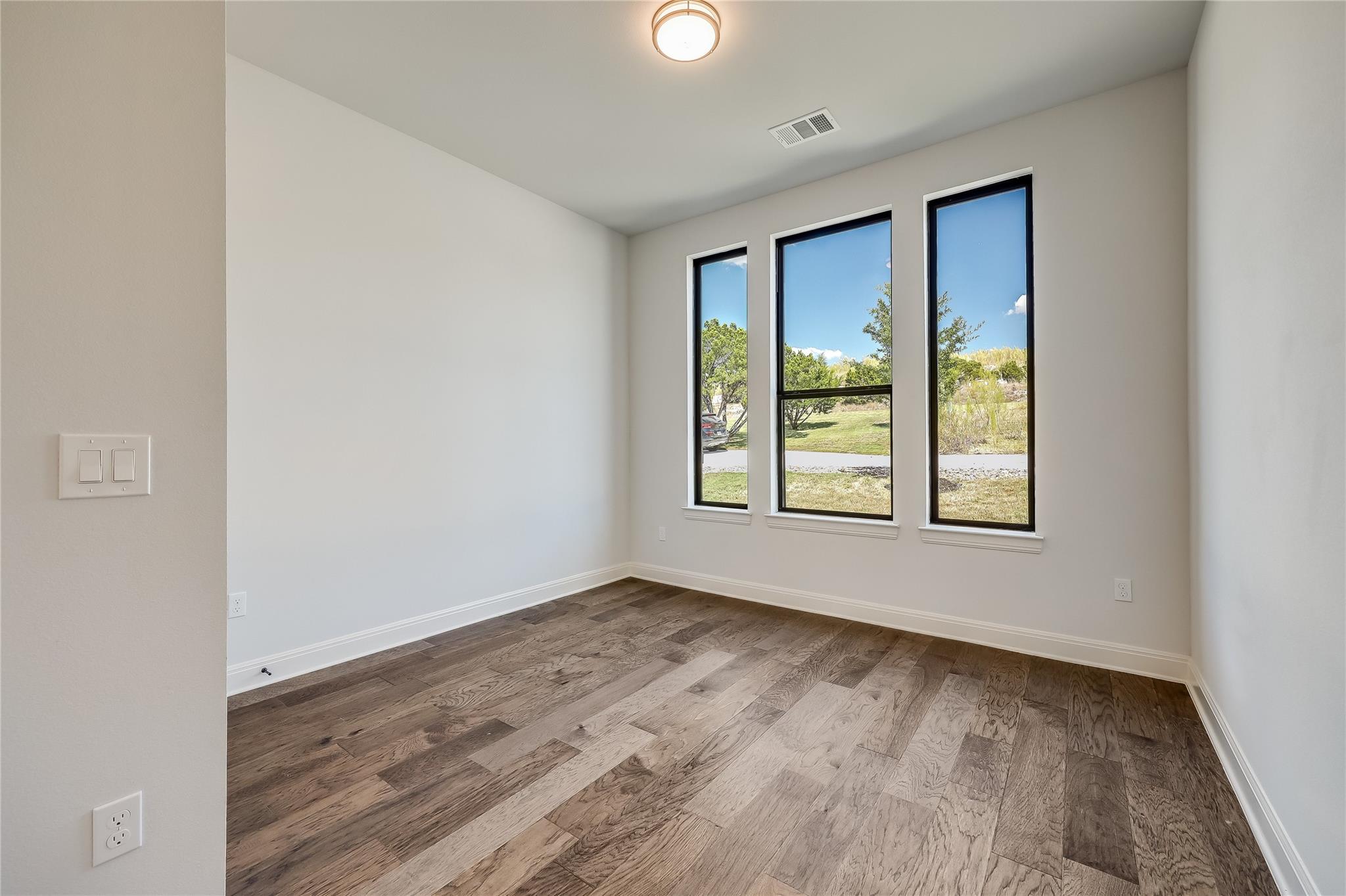 6833 Destination Way Property Photo 16