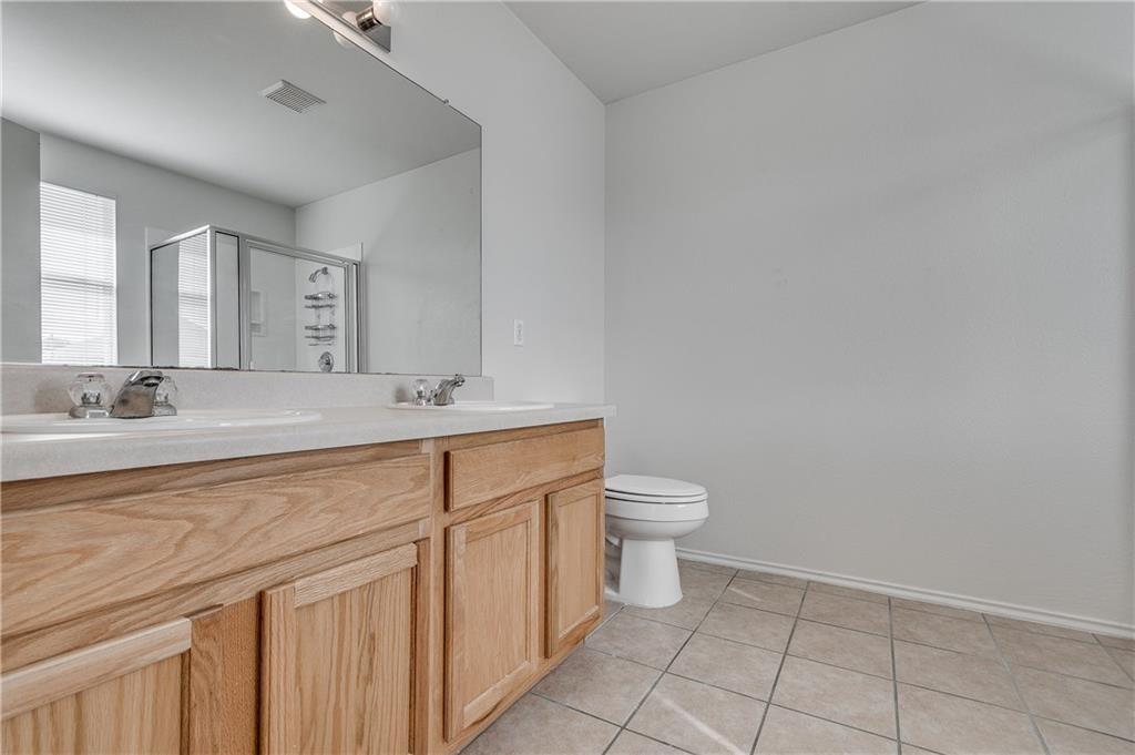 602 Golden Gate Dr Property Photo 15