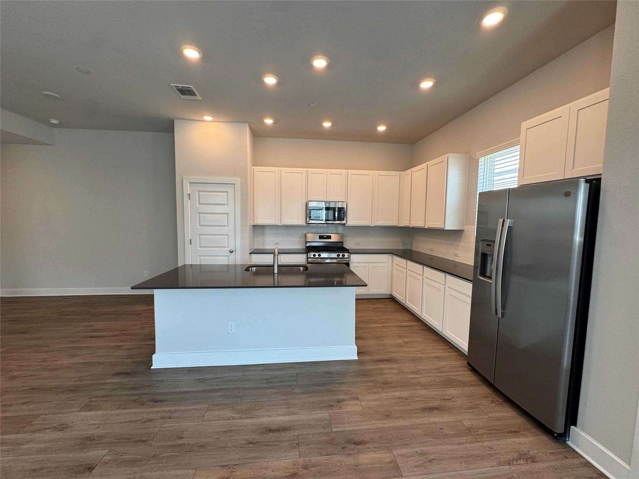 3000 Chisholm Trail Rd #91 Property Photo 6