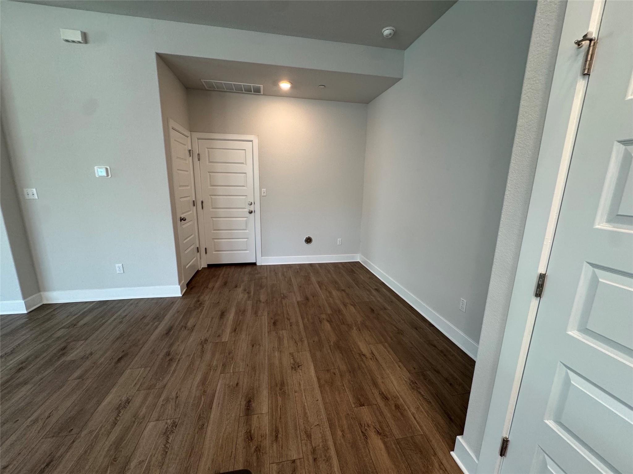 3000 Chisholm Trail Rd #91 Property Photo 7