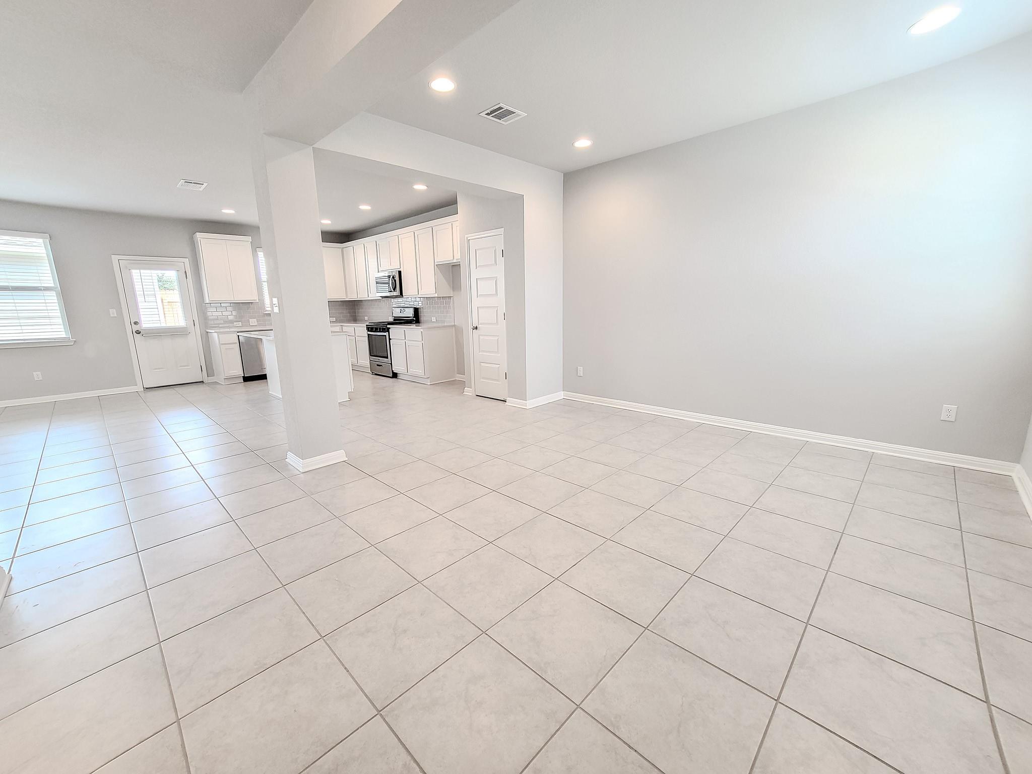 2604 Pecan Island Dr Property Photo 9