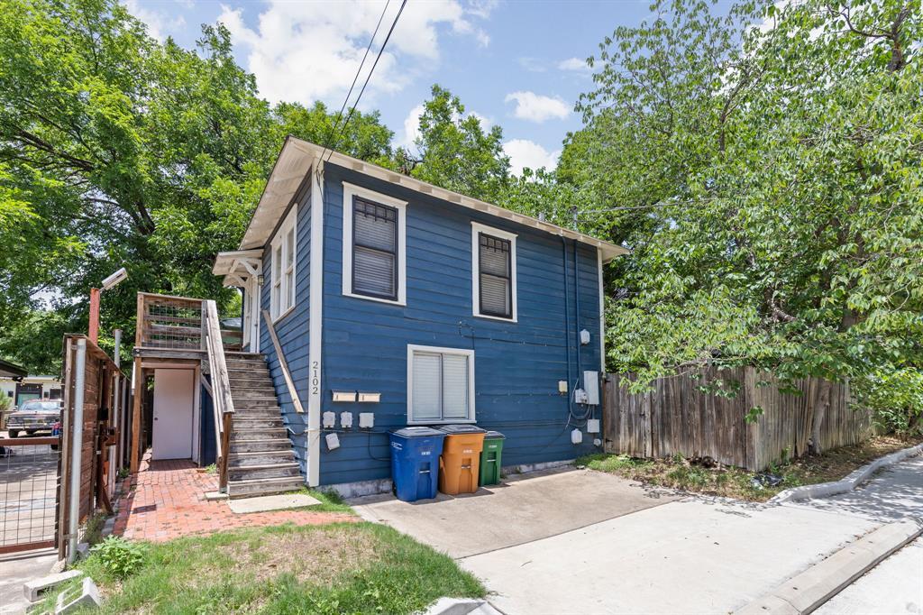 2102 Brackenridge St #b Property Photo 3