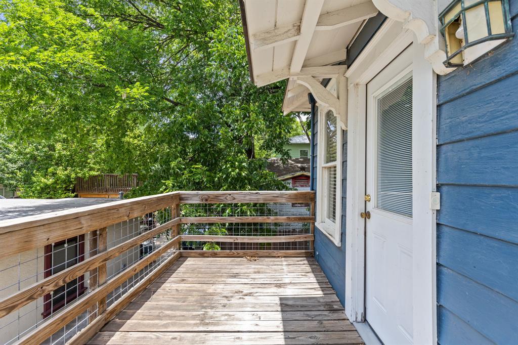 2102 Brackenridge St #b Property Photo 4