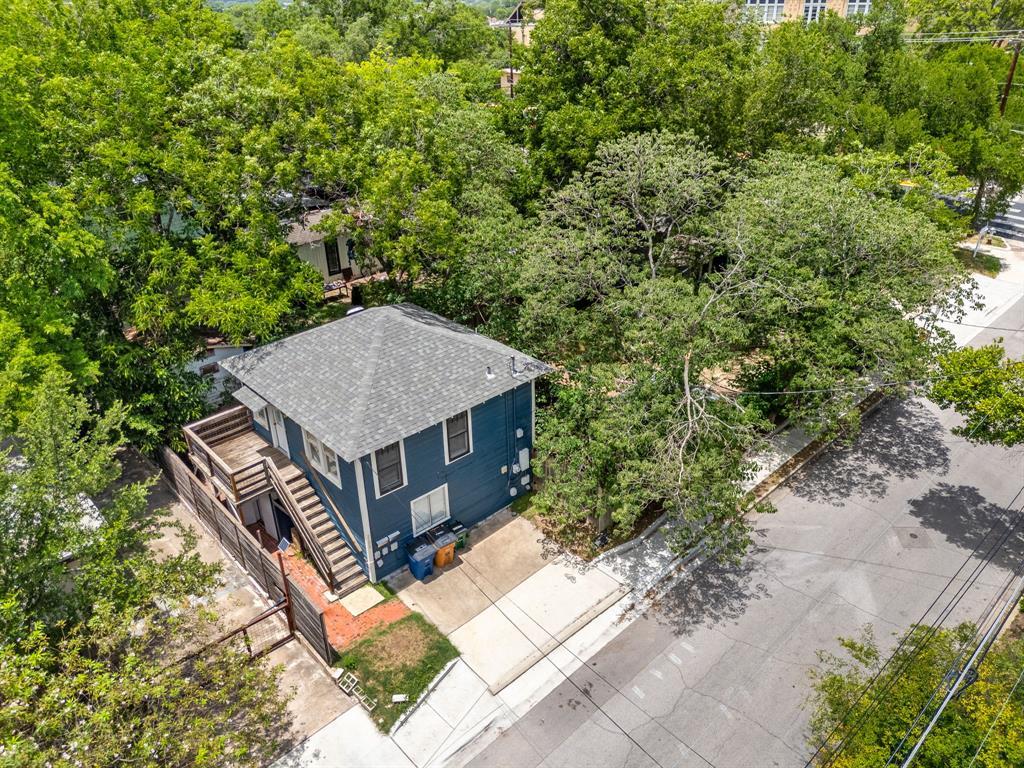 2102 Brackenridge St #b Property Photo 7