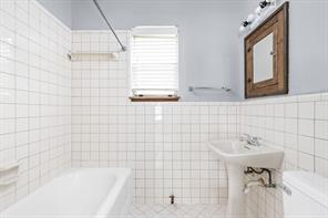 2102 Brackenridge St #b Property Photo 19