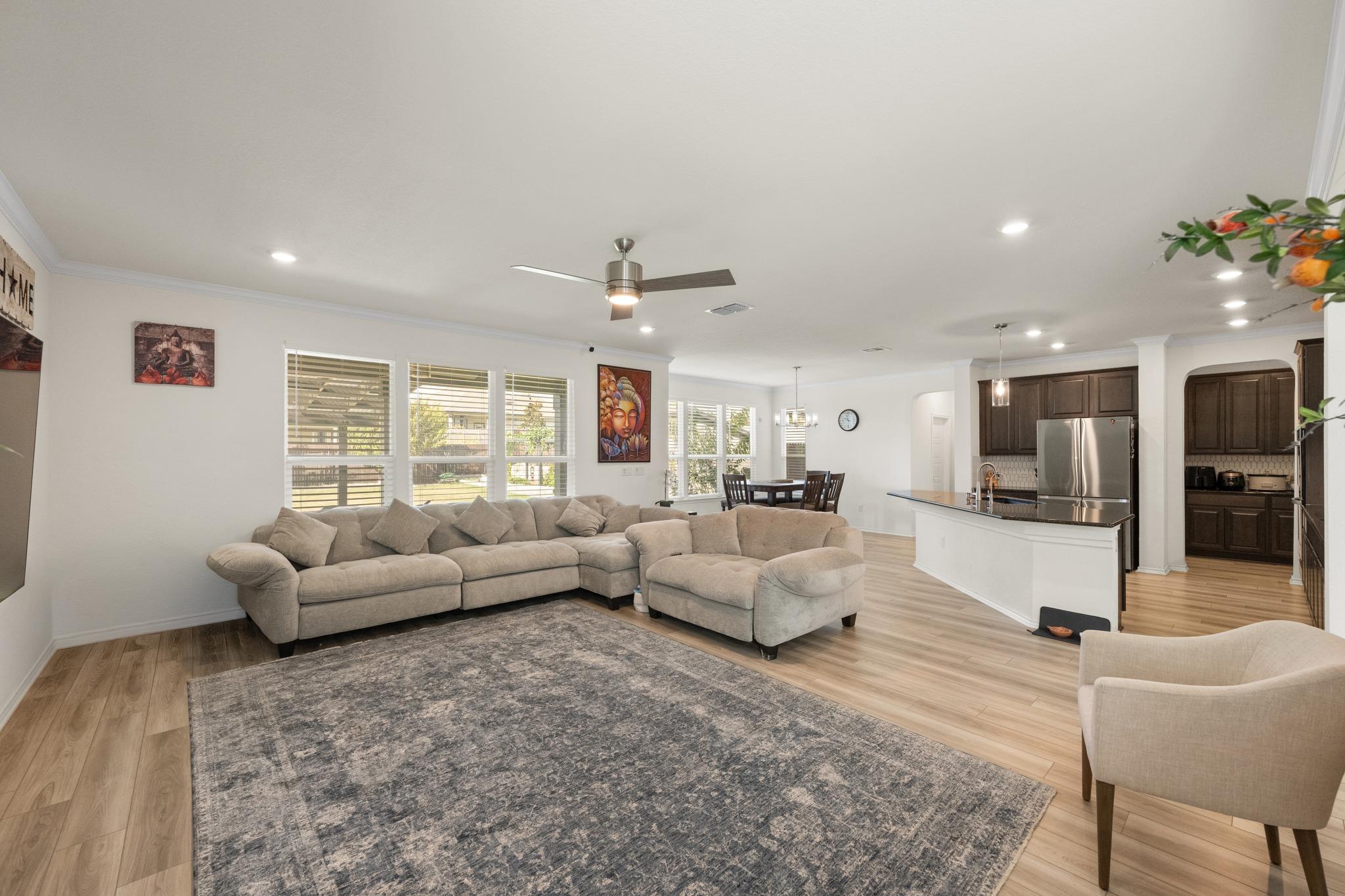 7207 Wink Way Property Photo 5