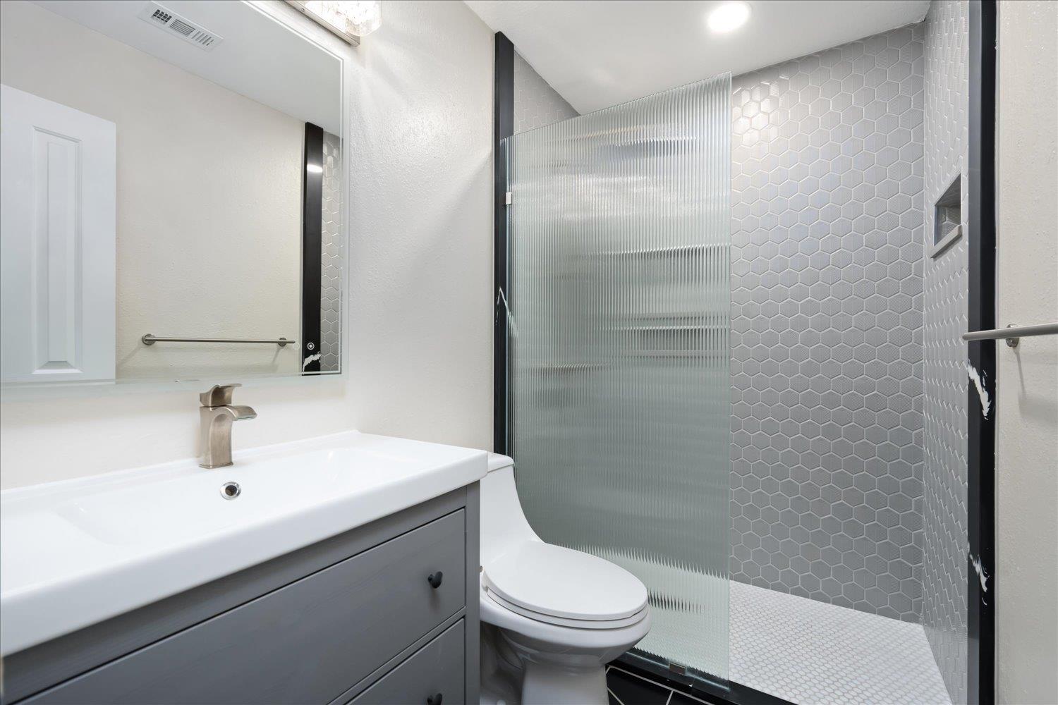 1605 Shady Creek Trl Property Photo 27