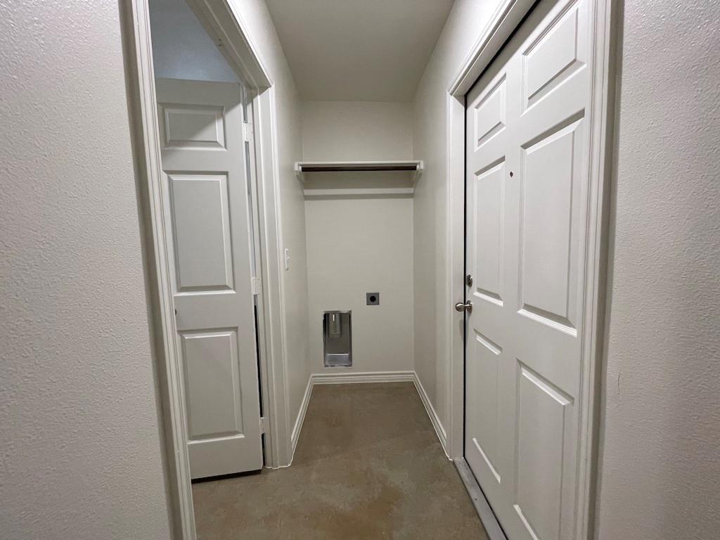 2317 Zanoletti Ct #b Property Photo 13