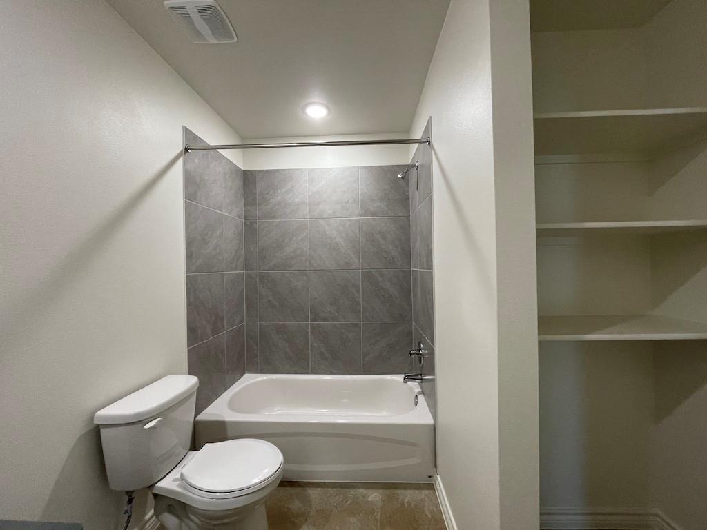 2317 Zanoletti Ct #b Property Photo 22