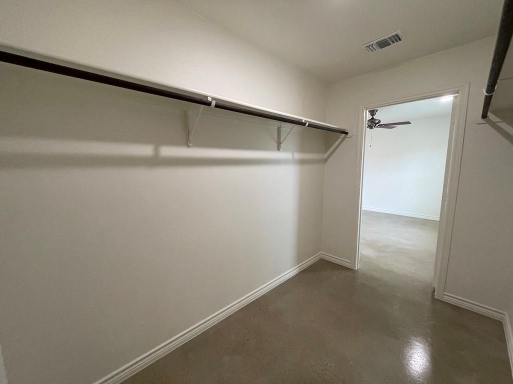 2317 Zanoletti Ct #b Property Photo 31