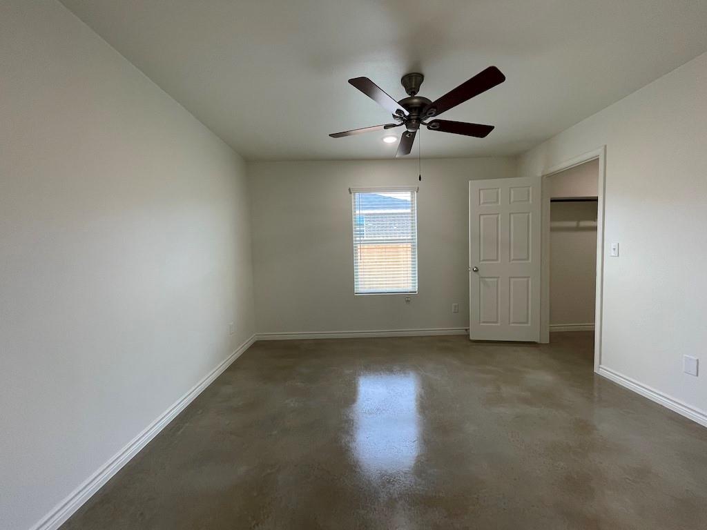 2317 Zanoletti Ct #b Property Photo 35