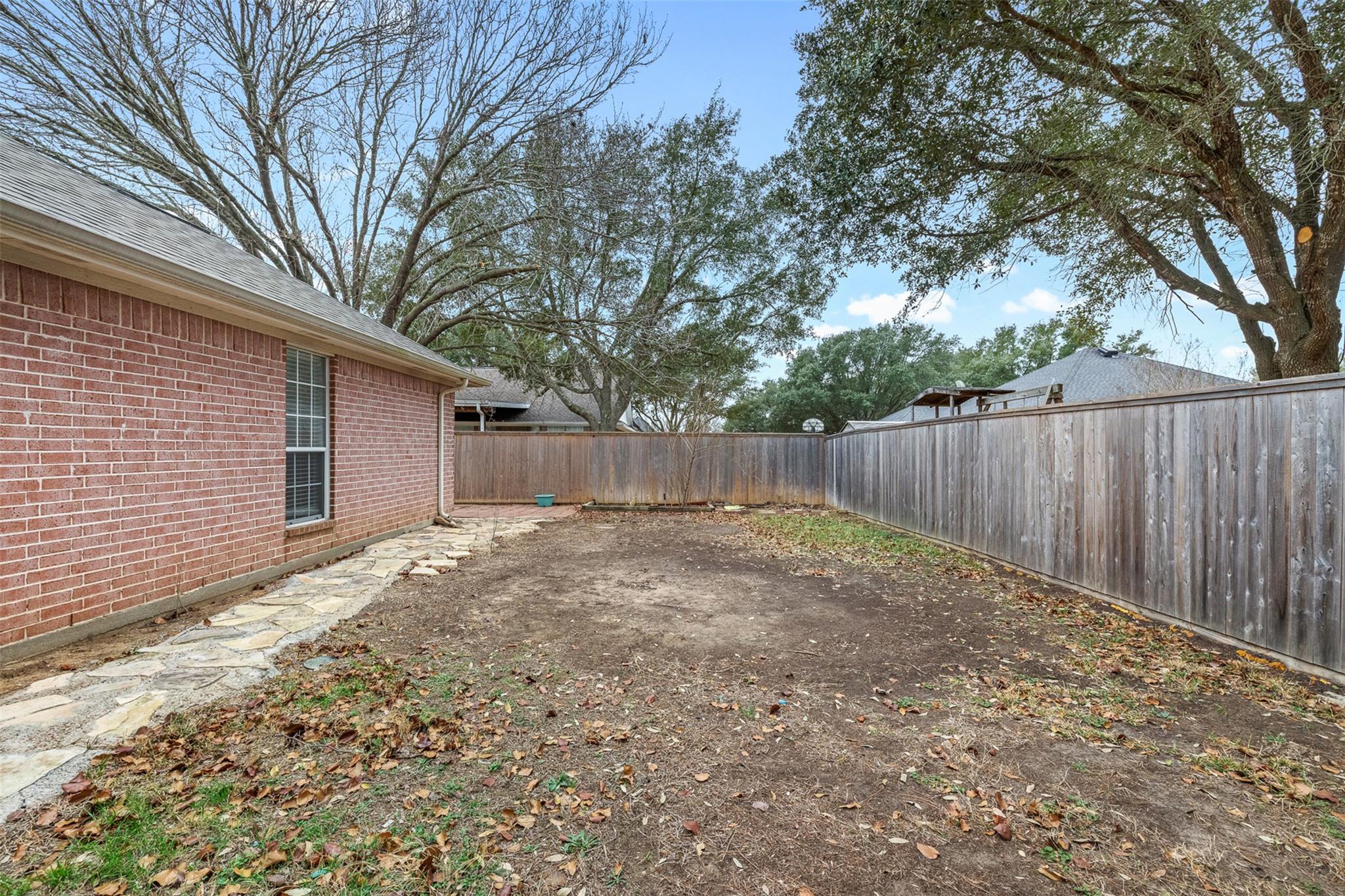 112 Ruby St Property Photo 26