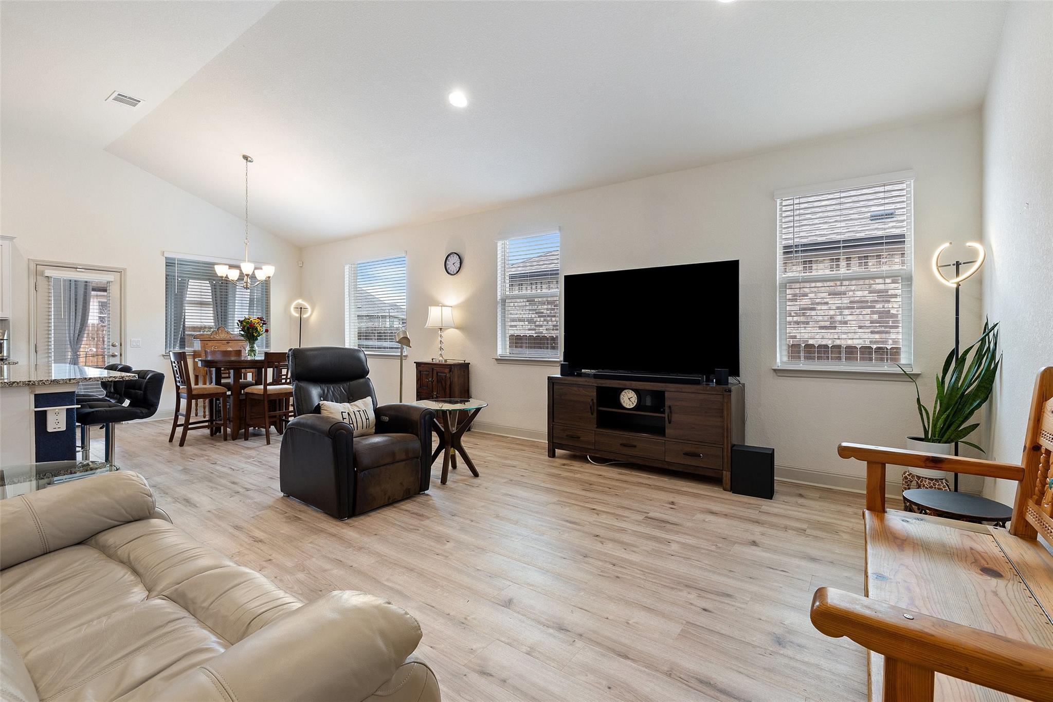 16821 Pendolino Dr Property Photo 16