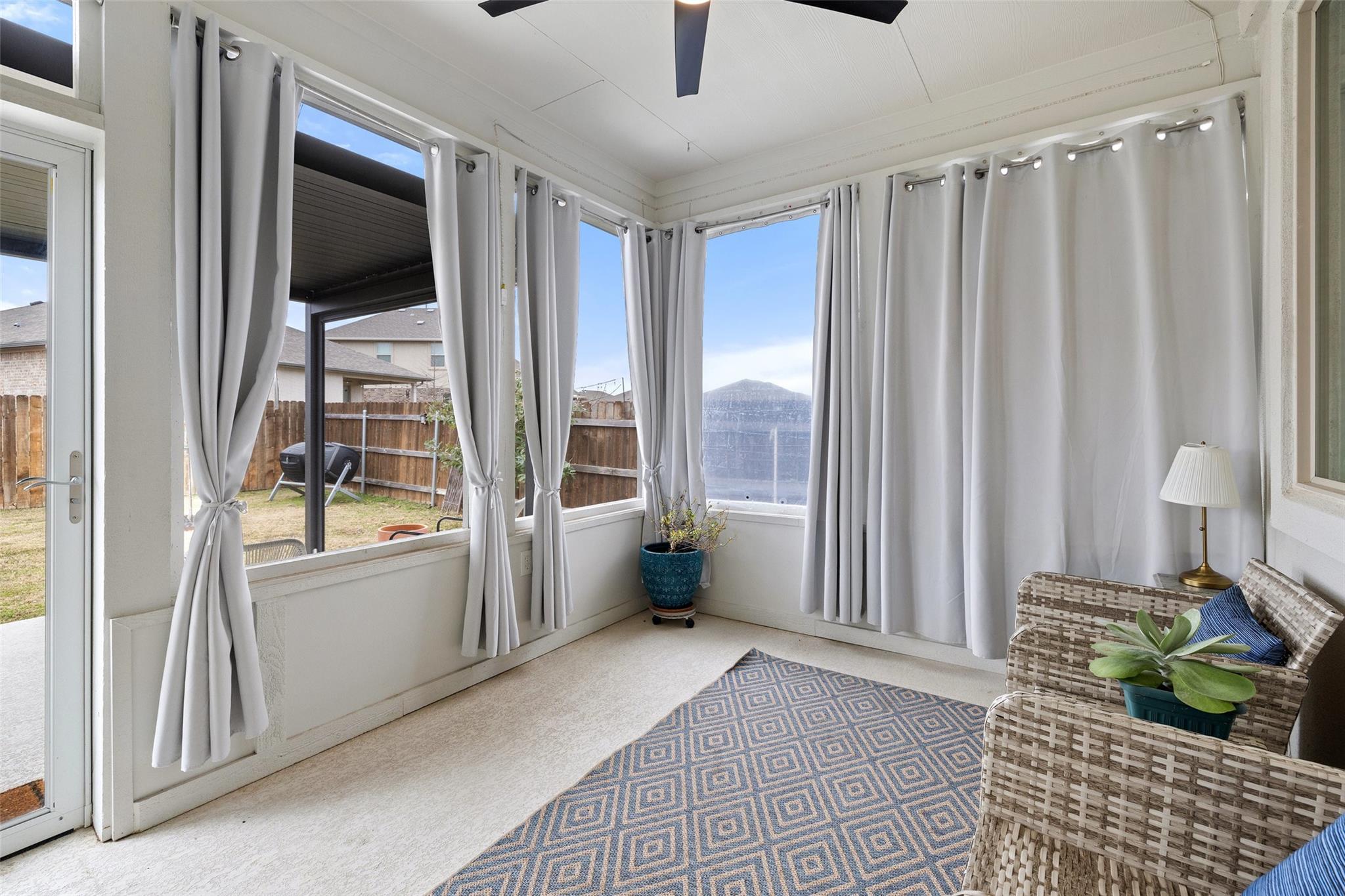 16821 Pendolino Dr Property Photo 29