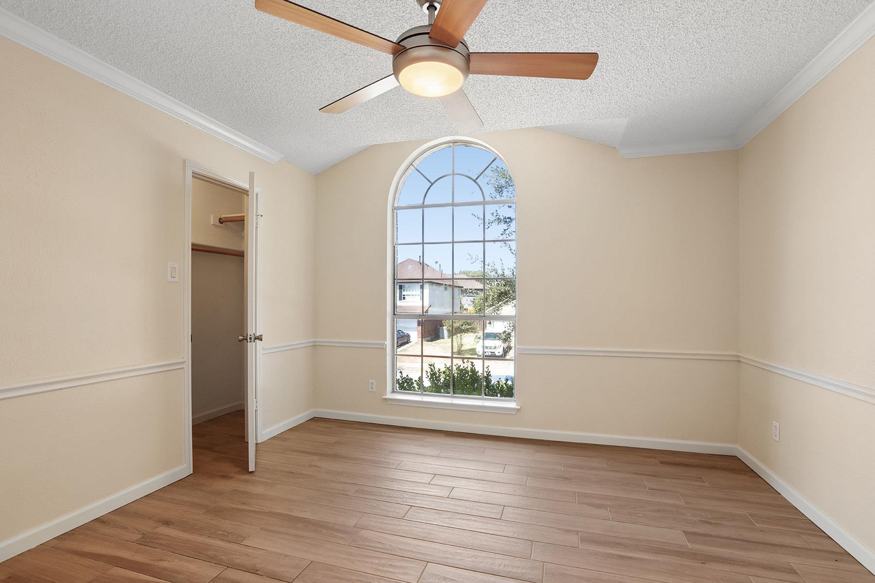 15301 Ecorio Dr Property Photo 15
