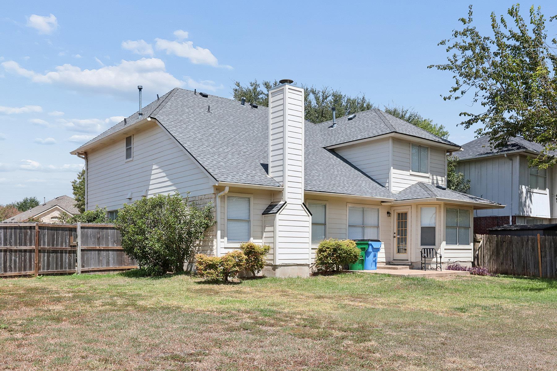 15301 Ecorio Dr Property Photo 20