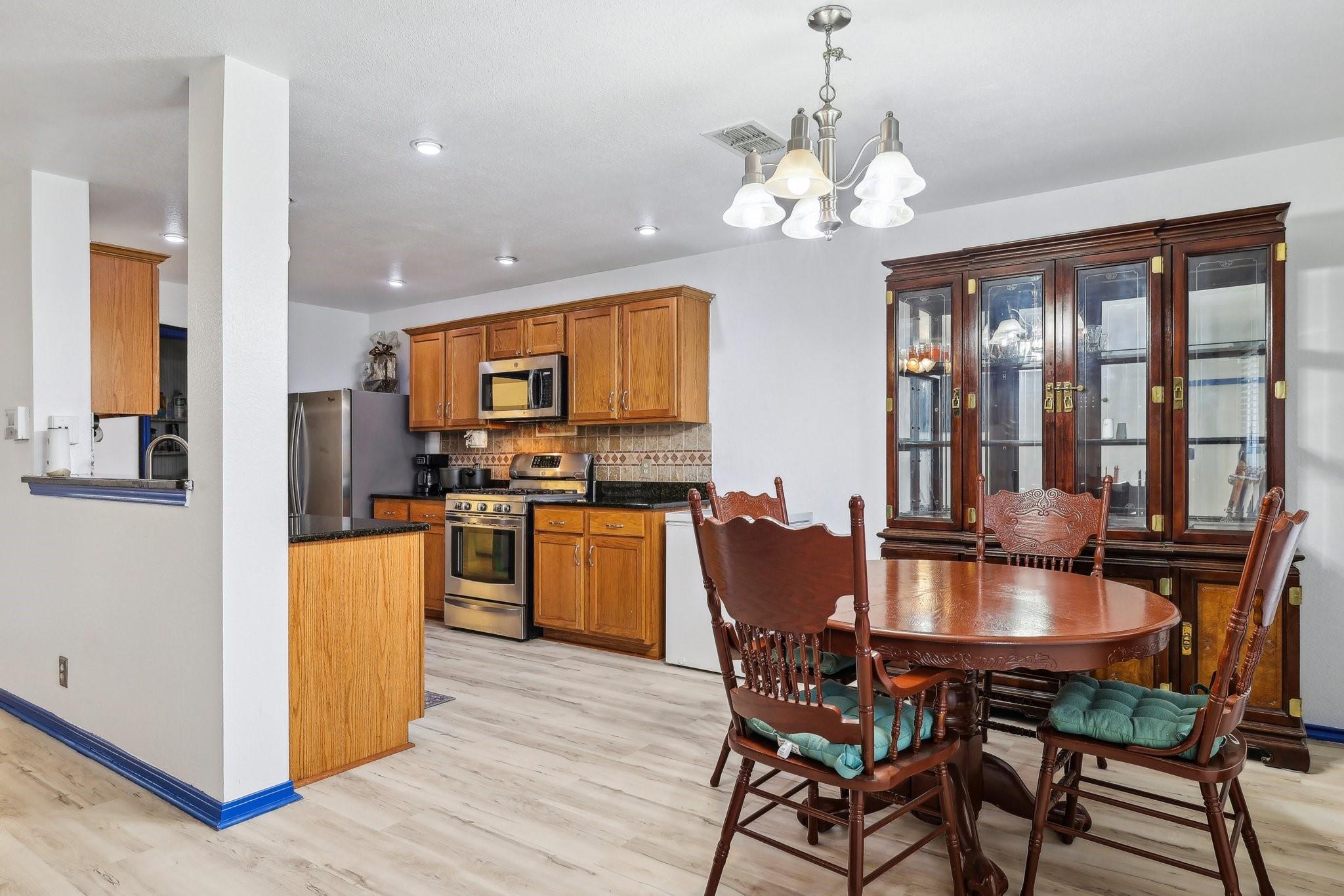 5810 Vasey Blvd Property Photo 11