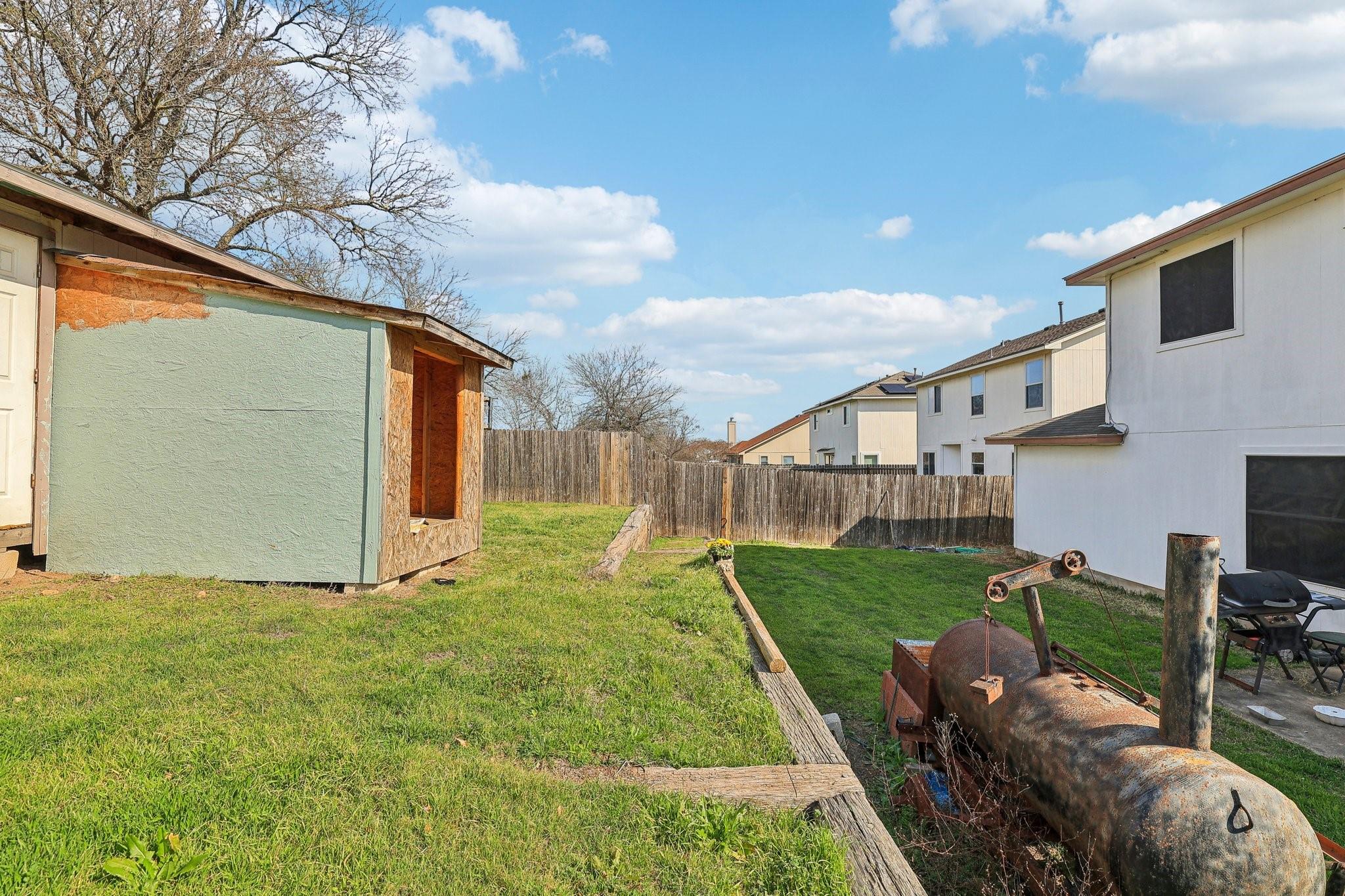 5810 Vasey Blvd Property Photo 38