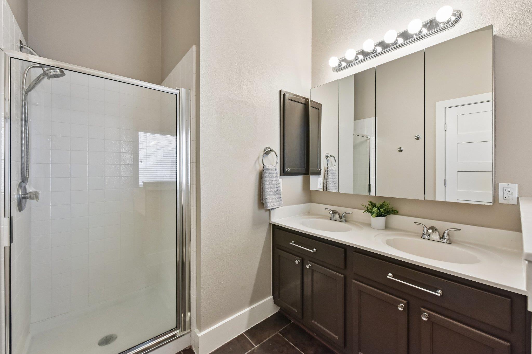5815 Lomita Verde Cir Property Photo 31