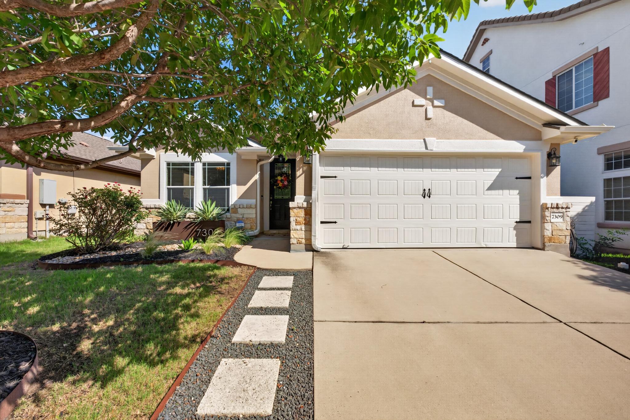 7309 Lookout Bluff Ter #D5 Property Photo 1
