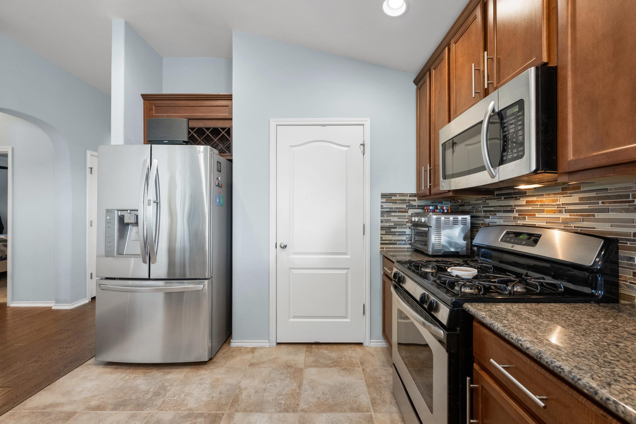 7309 Lookout Bluff Ter #d5 Property Photo 9