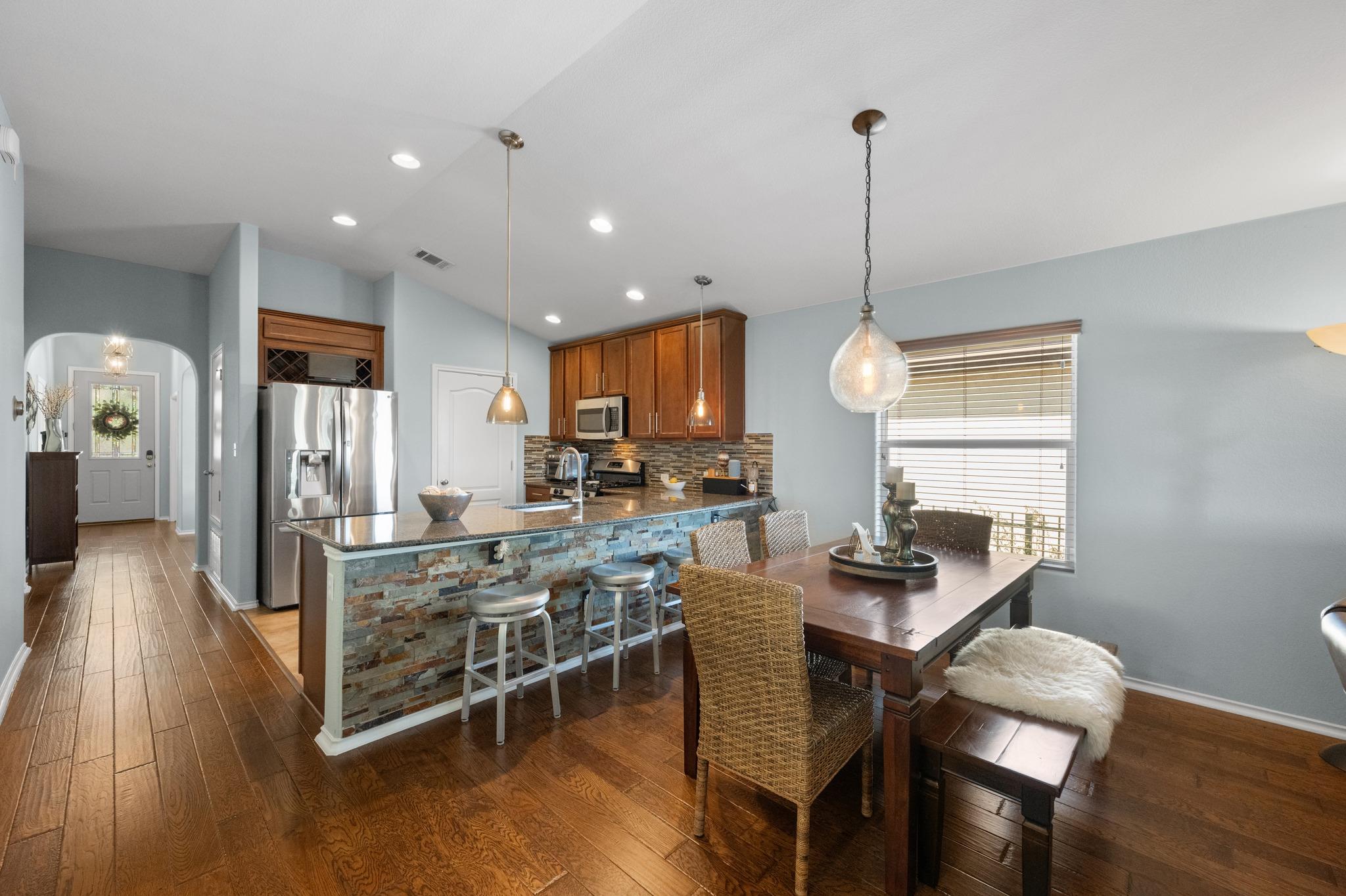 7309 Lookout Bluff Ter #d5 Property Photo 10