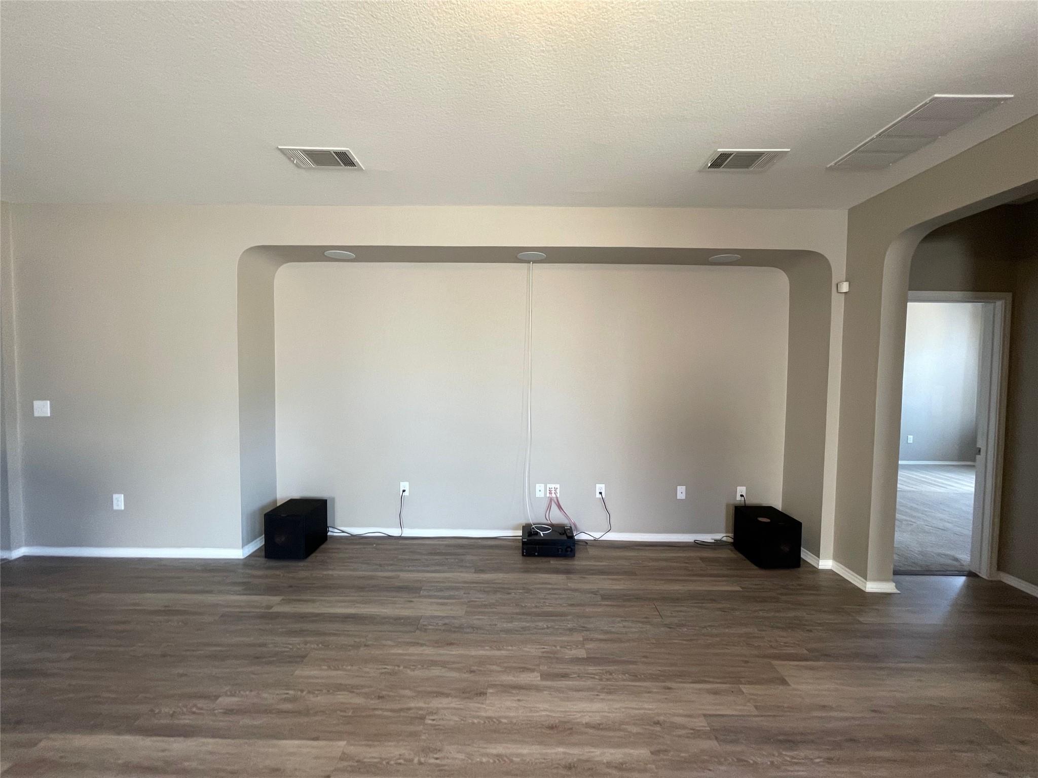 6808 Ondantra Bnd Property Photo 3