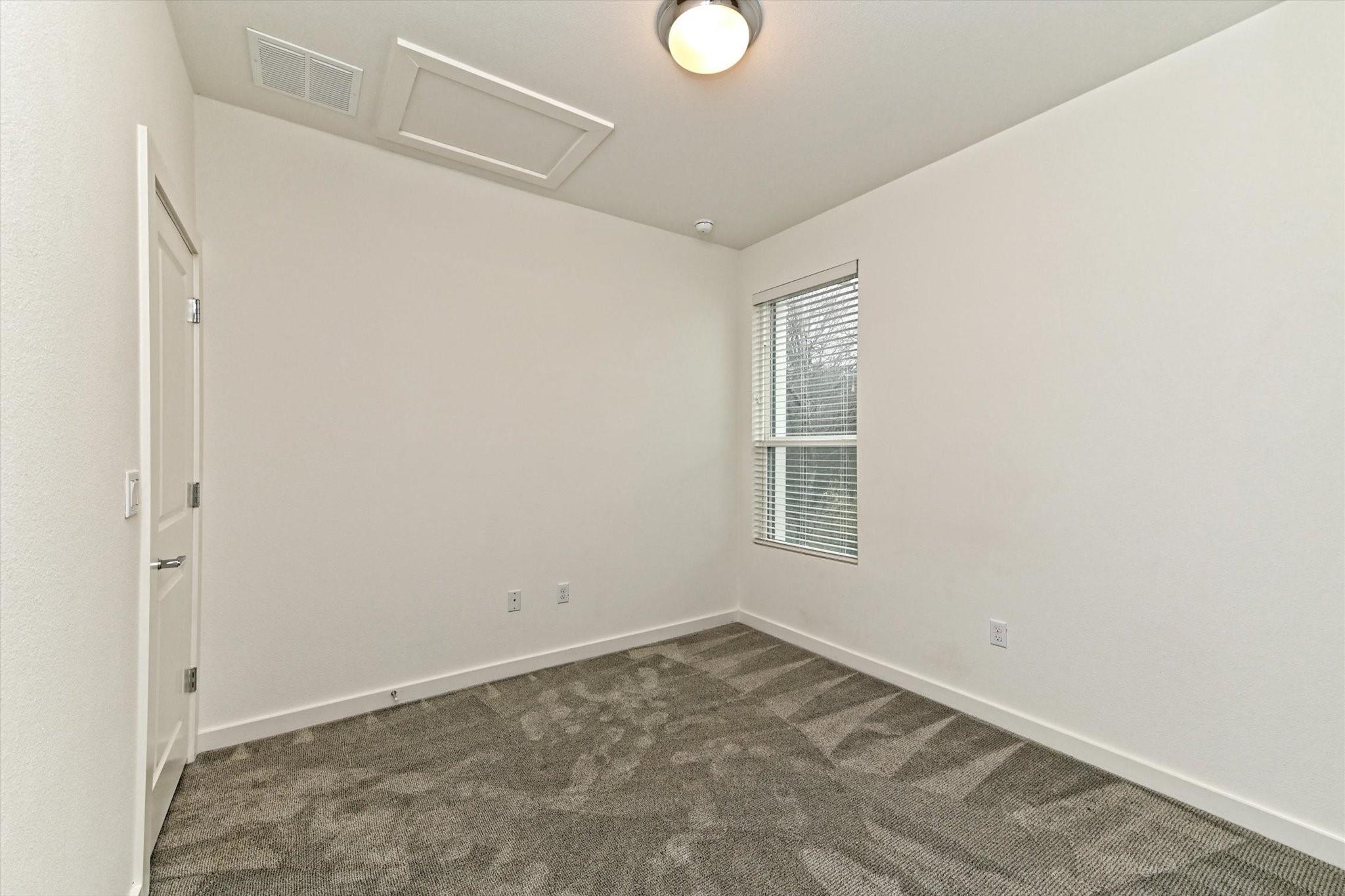 1912 Bunche Rd B Property Photo 23
