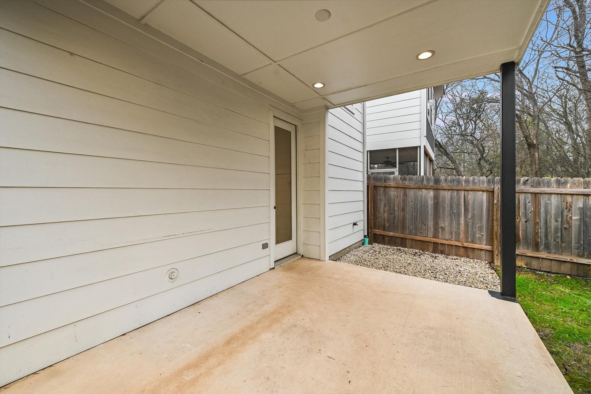 1912 Bunche Rd B Property Photo 27