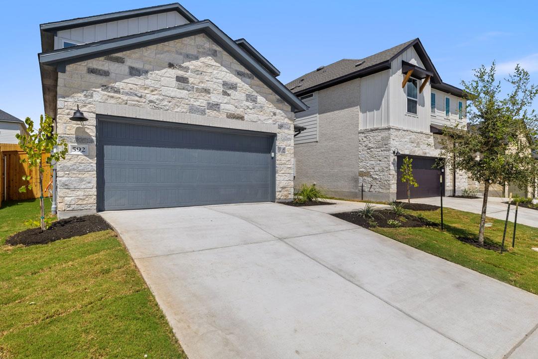 592 Darley Oak Drive None Property Photo 3