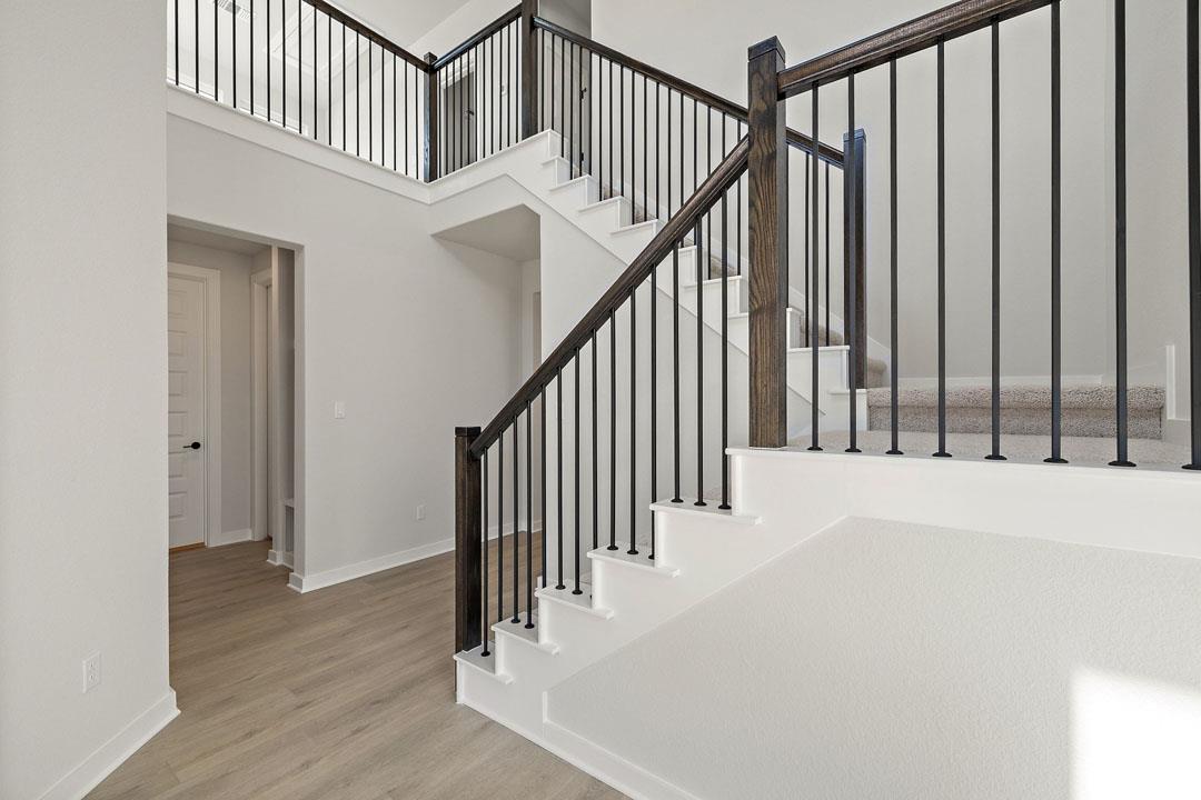 592 Darley Oak Drive None Property Photo 30