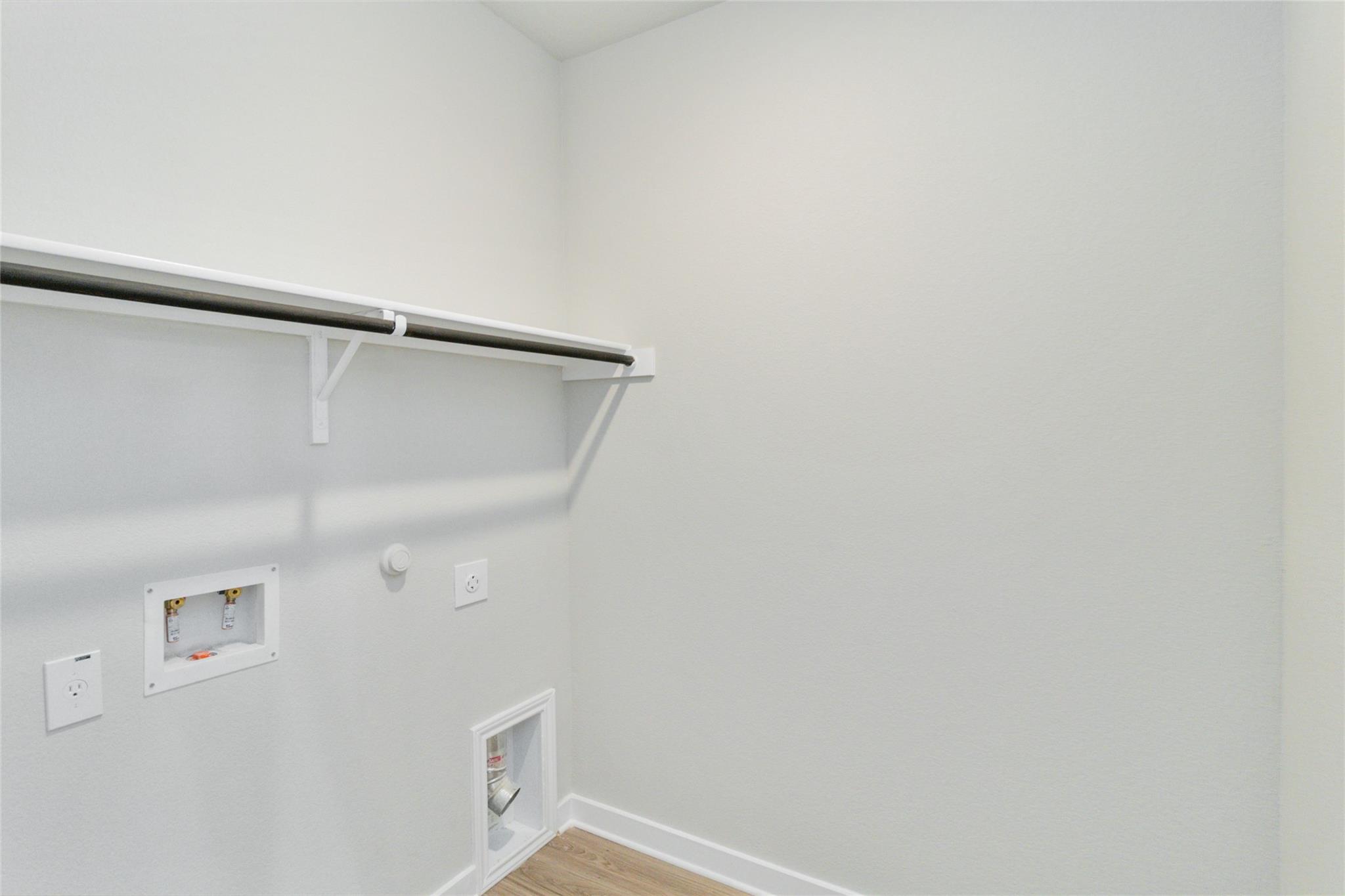 171 Schrader Dr Property Photo 27