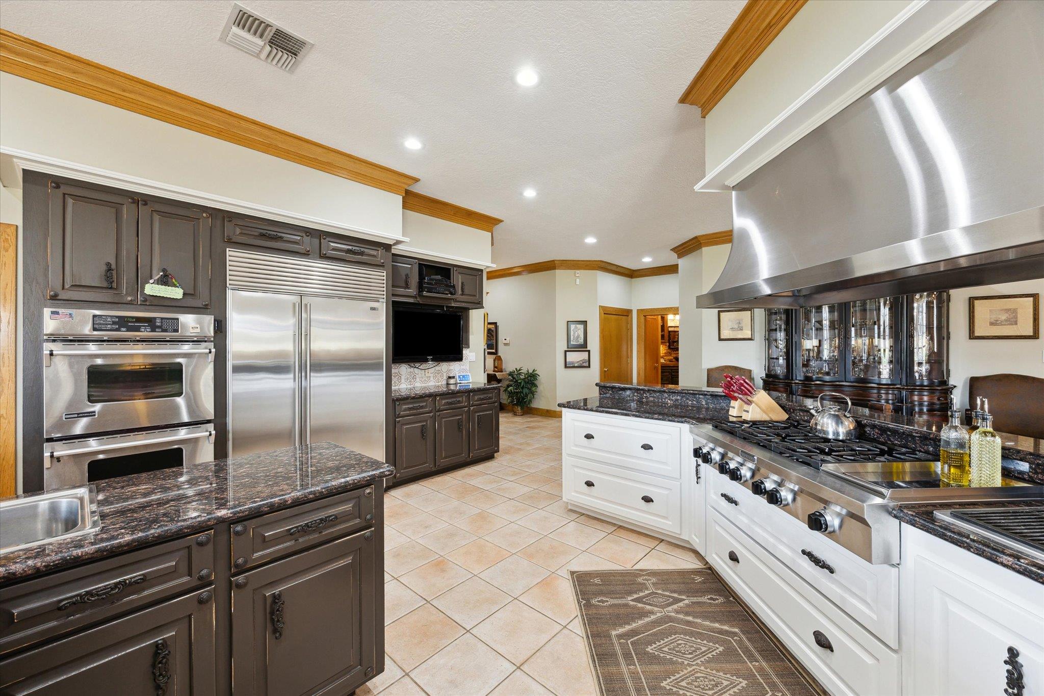 1224 Haines Rd Property Photo 12